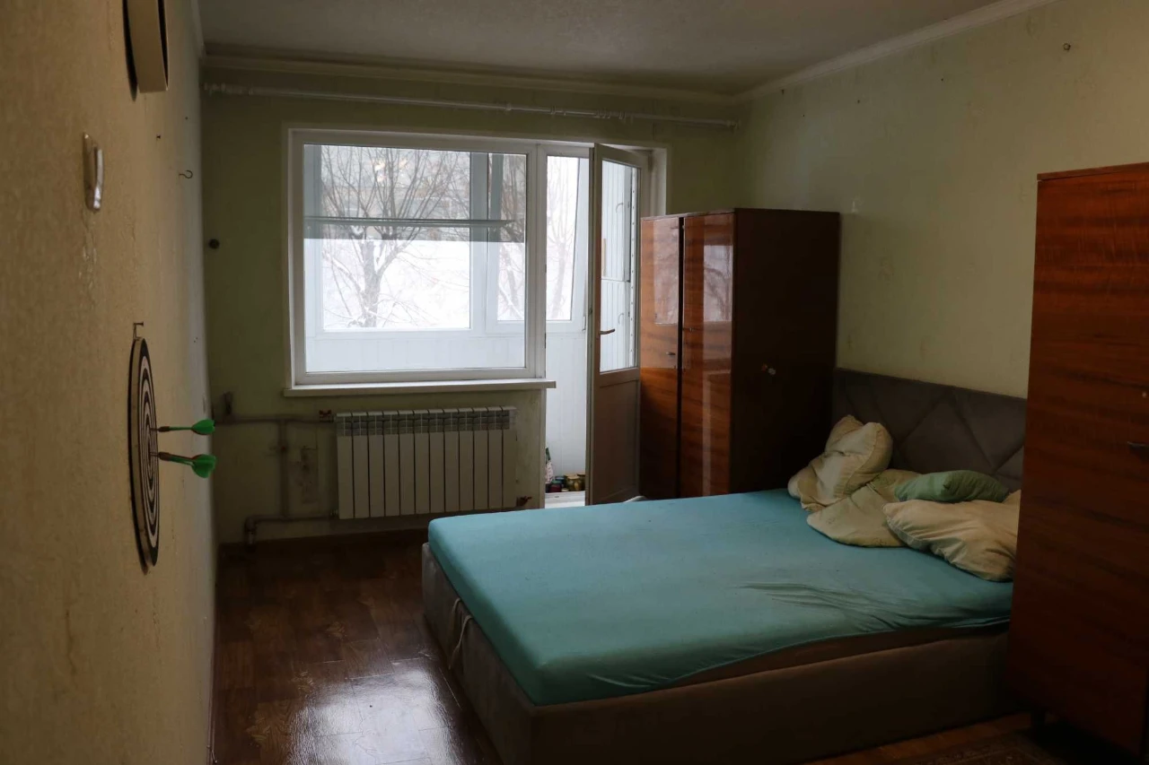 For Sale: Real 3-bedroom apartment
