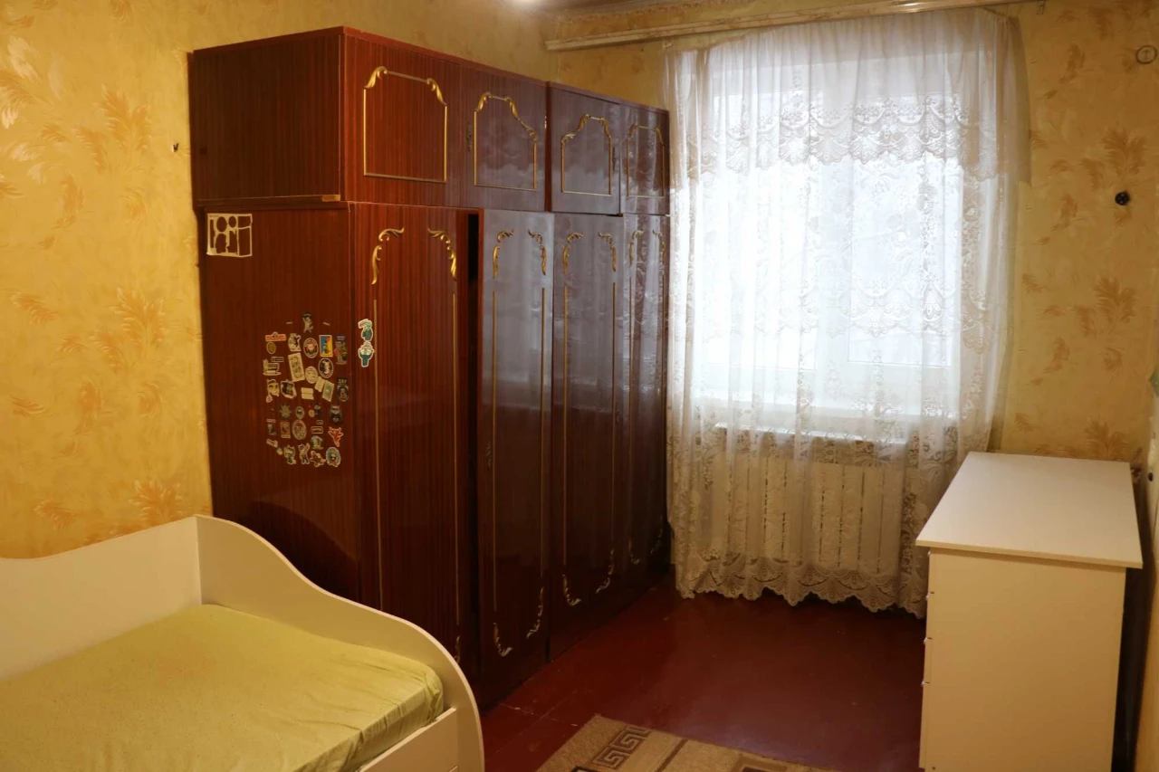 For Sale: Real 3-bedroom apartment
