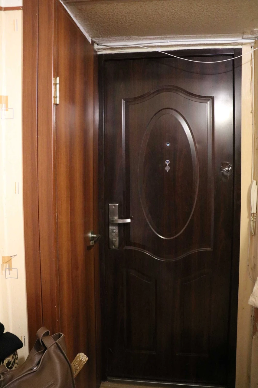 For Sale: Real 3-bedroom apartment