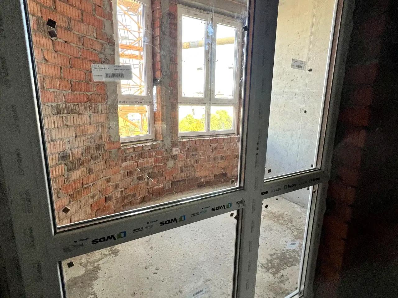 2-room apartment for sale, 65 sq m, 9th floor.