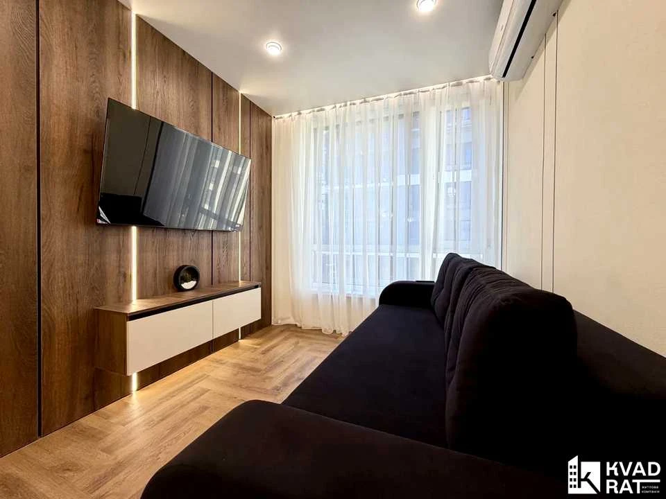 Apartment. Ivano-Frankivsk, Juliana Pelechа Street