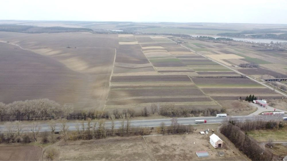 Land sale in Pyrohivtsi