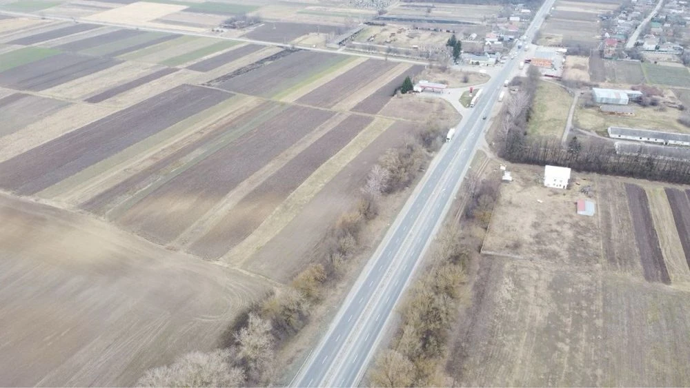 Land sale in Pyrohivtsi