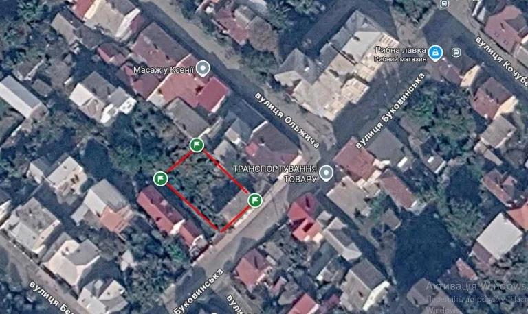 Land plot in the center of Chernivtsi