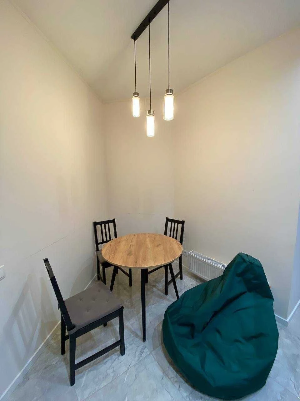 Two-bedroom apartment for sale, from the owner, with a large terrace