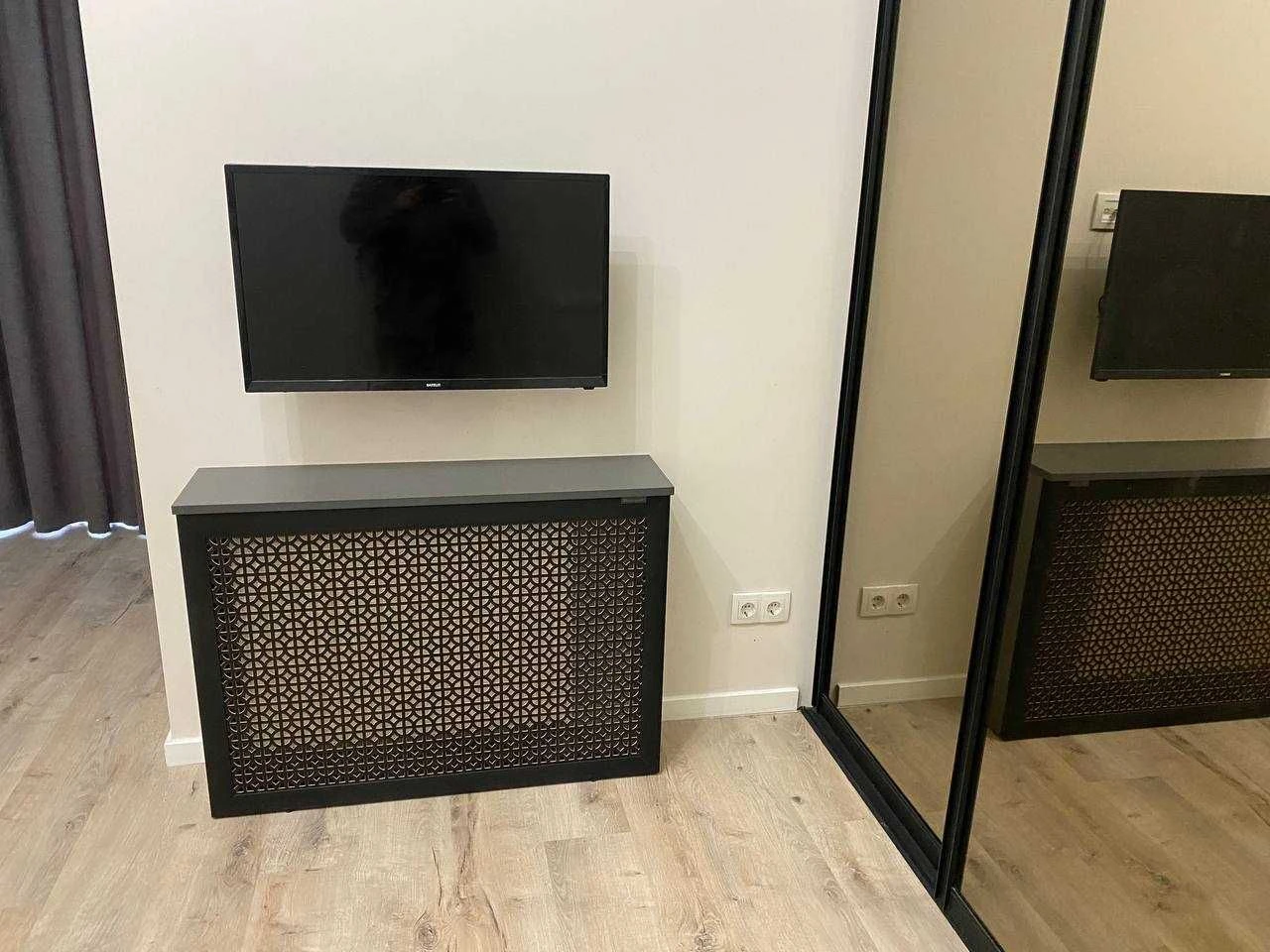 Two-bedroom apartment for sale, from the owner, with a large terrace