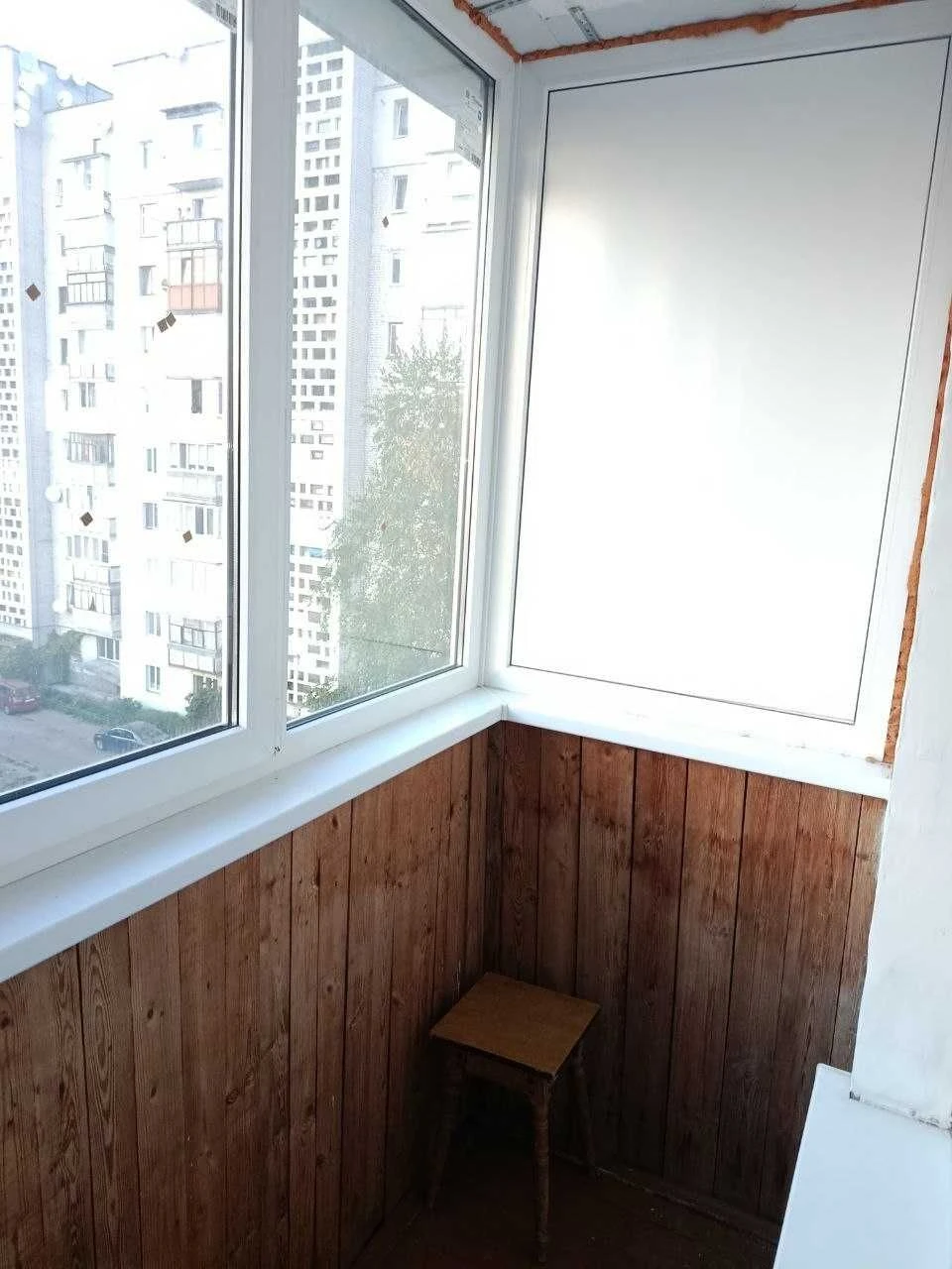 For Sale: 3-bedroom apartment on Dombrovsky Street