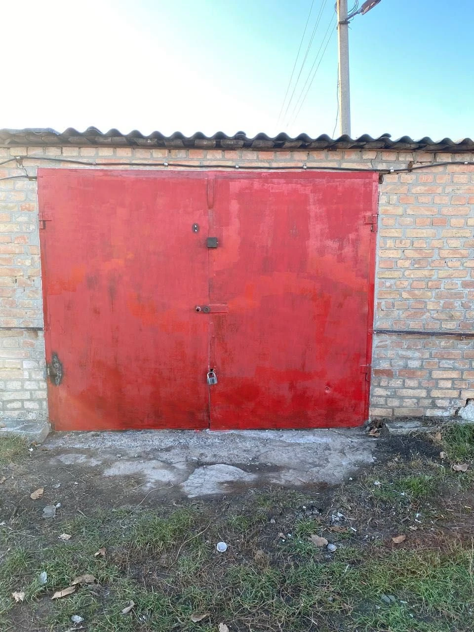 Garage for sale at "Nadya"