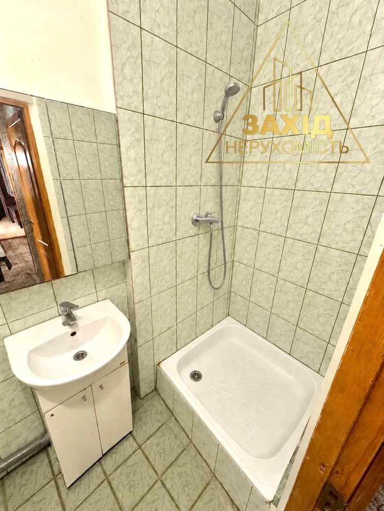 Two-room apartment 45.5 sq m on Молоді Street near the Northern Market