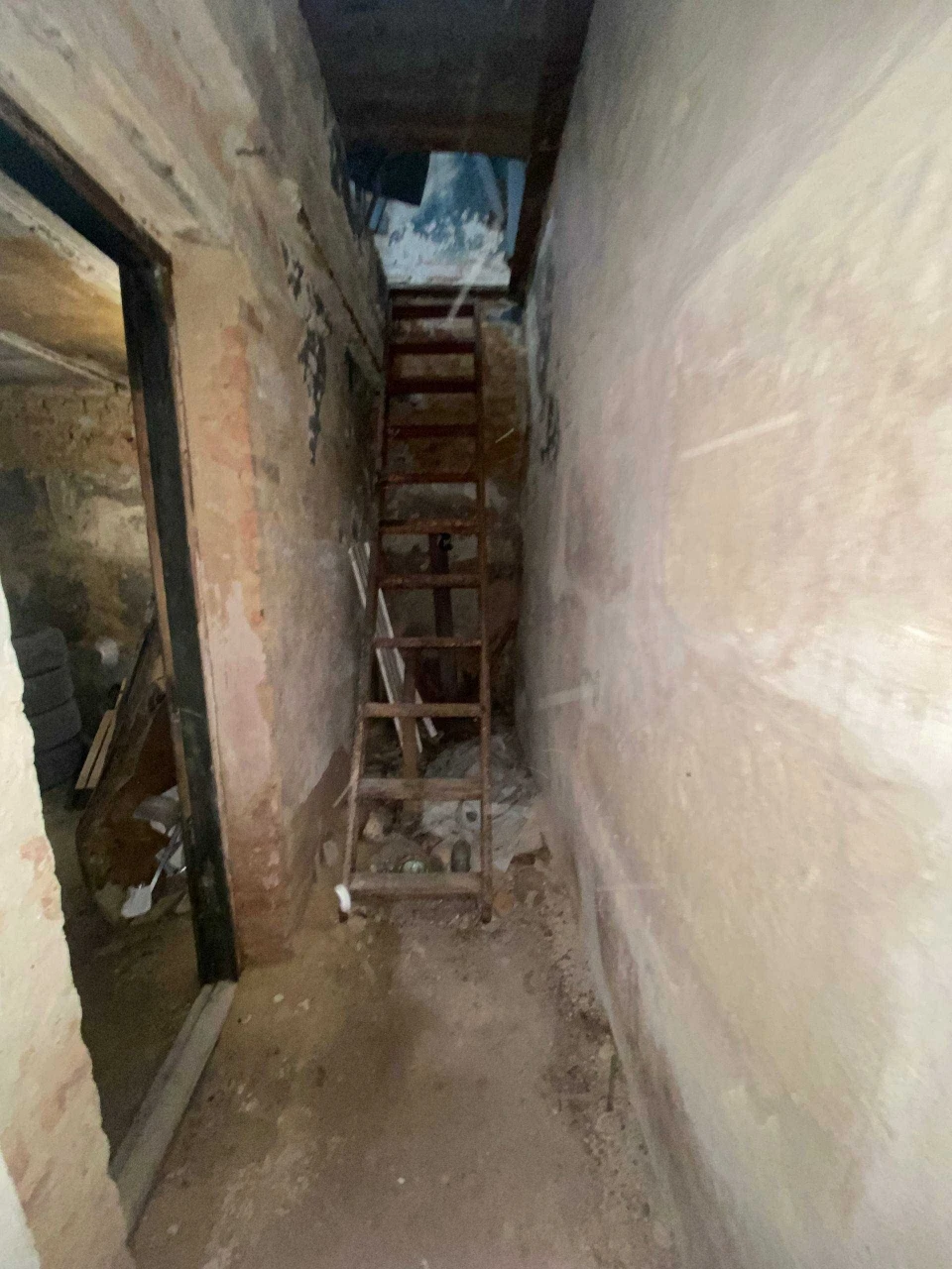 For Sale: Garage in "Ingul" Cooperative, School/Pivzavod