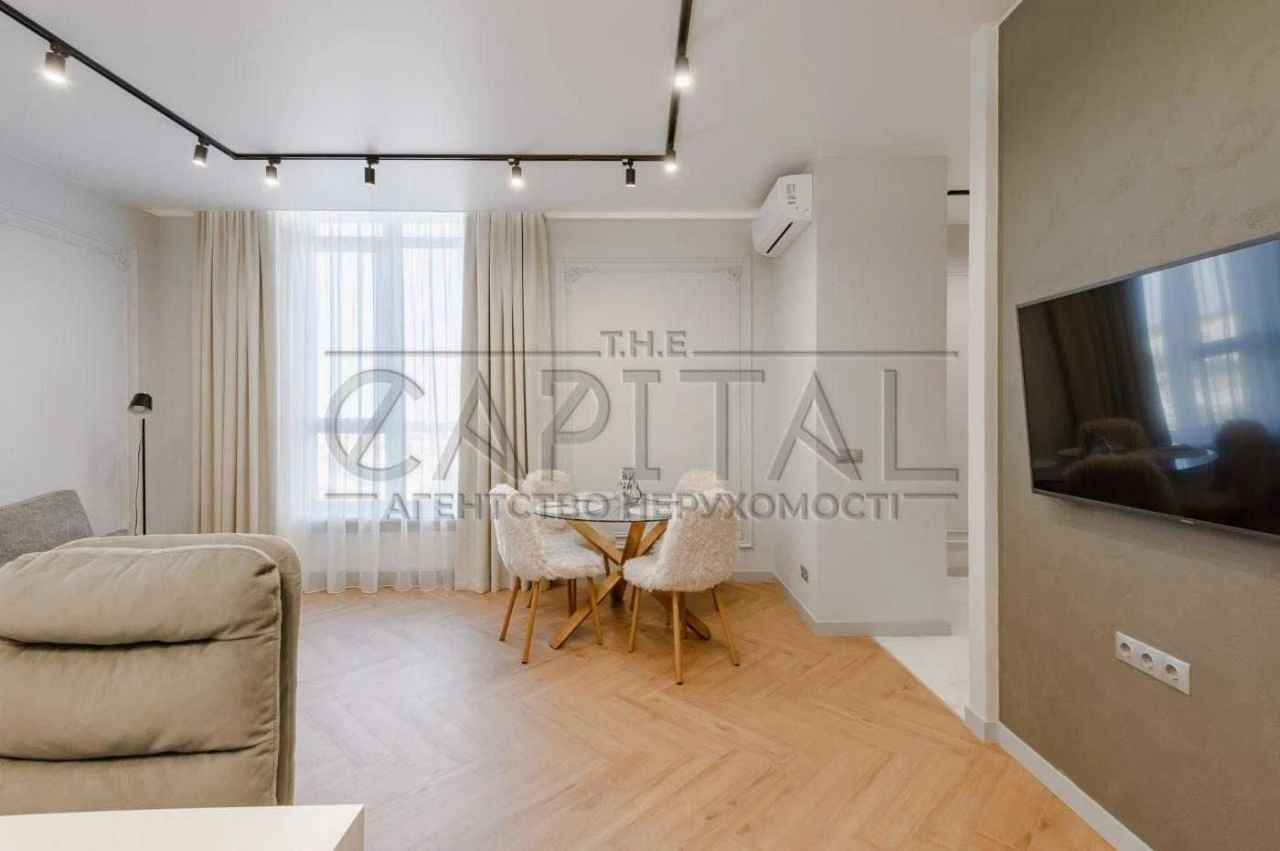 Продаж квартири в ЖК "Richmond" вул. Джона Маккейна, 26