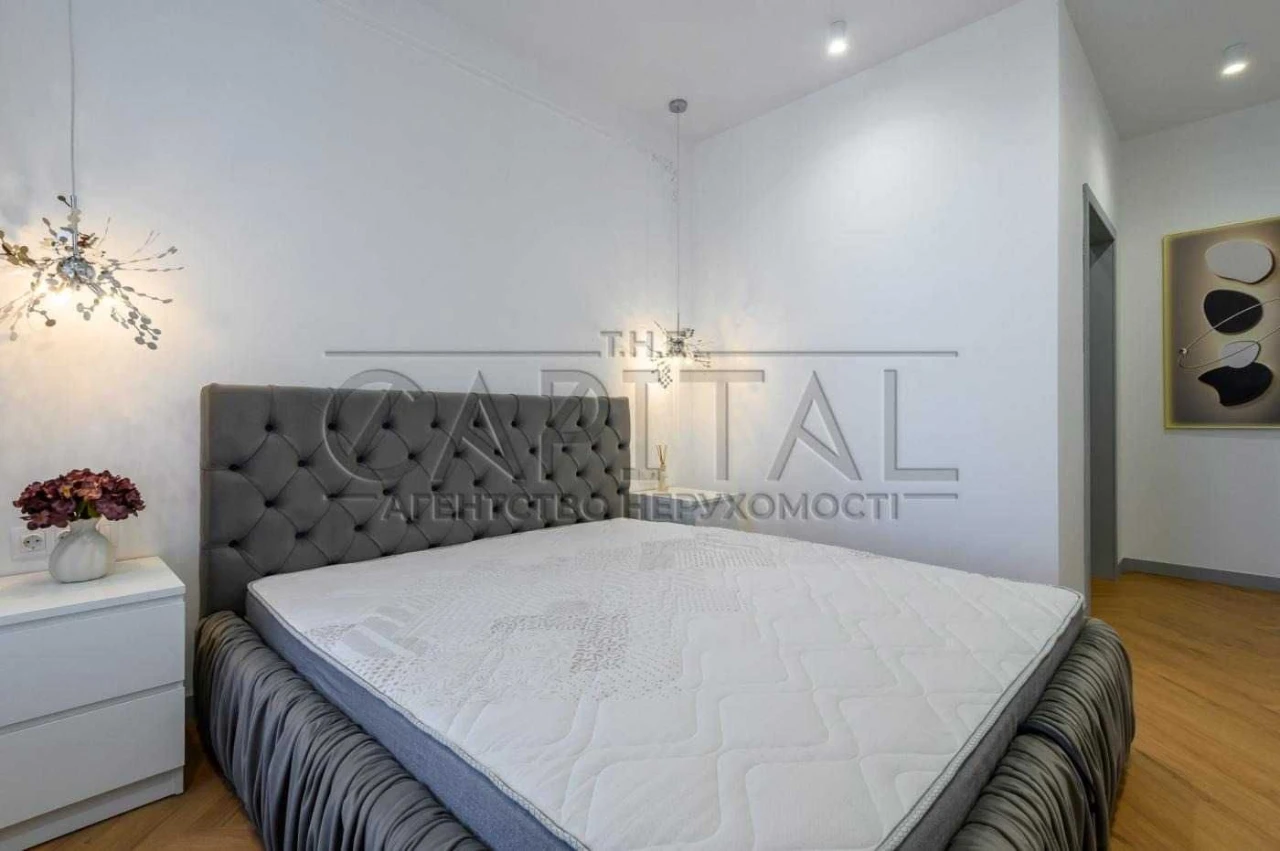 Продаж квартири в ЖК "Richmond" вул. Джона Маккейна, 26