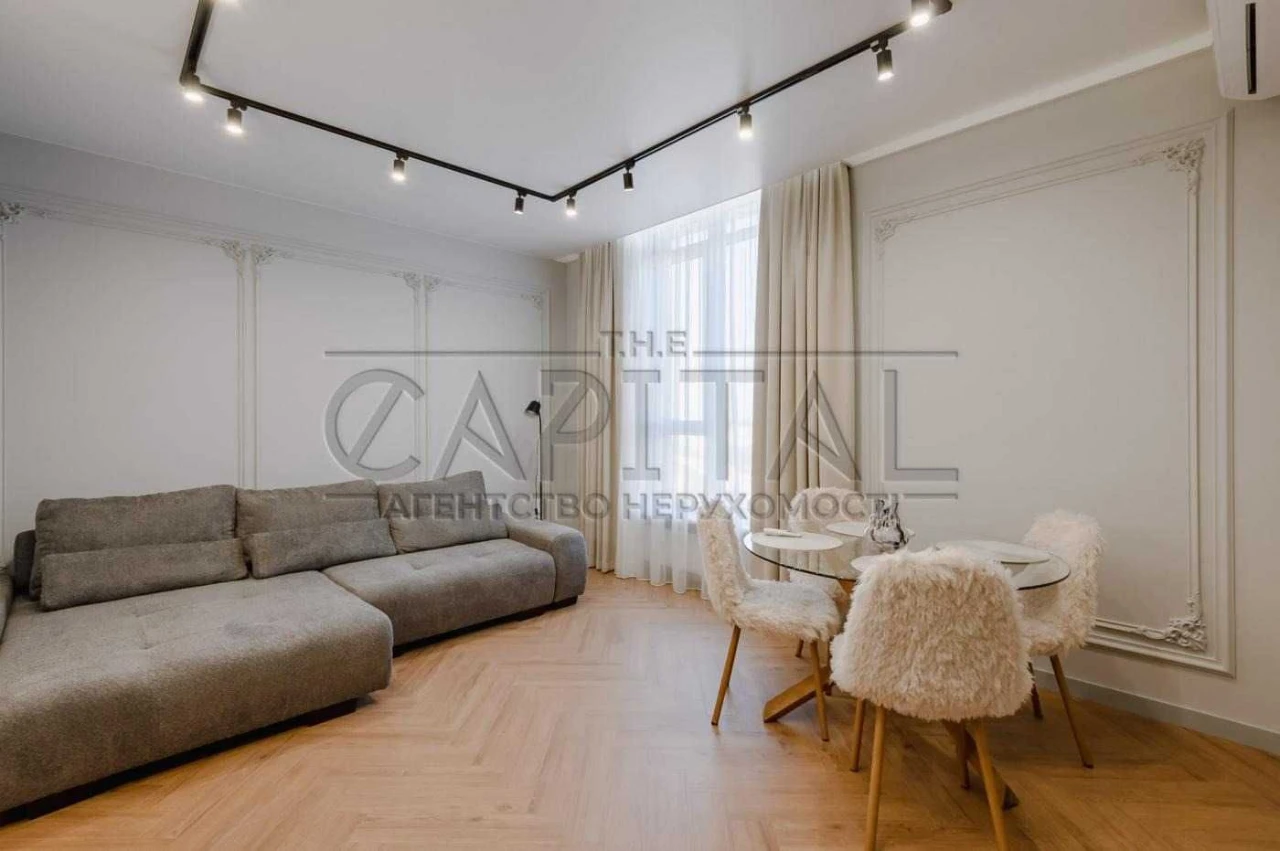 Продаж квартири в ЖК "Richmond" вул. Джона Маккейна, 26