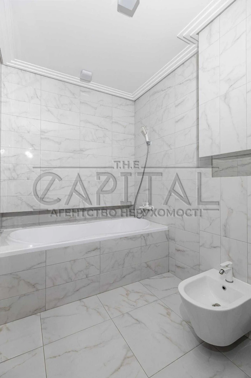 Продаж квартири, вул. Ділова, 2б, Печерський район