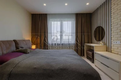 Продаж квартири  ЖК The Lakes пер. Ясинуватський, 11