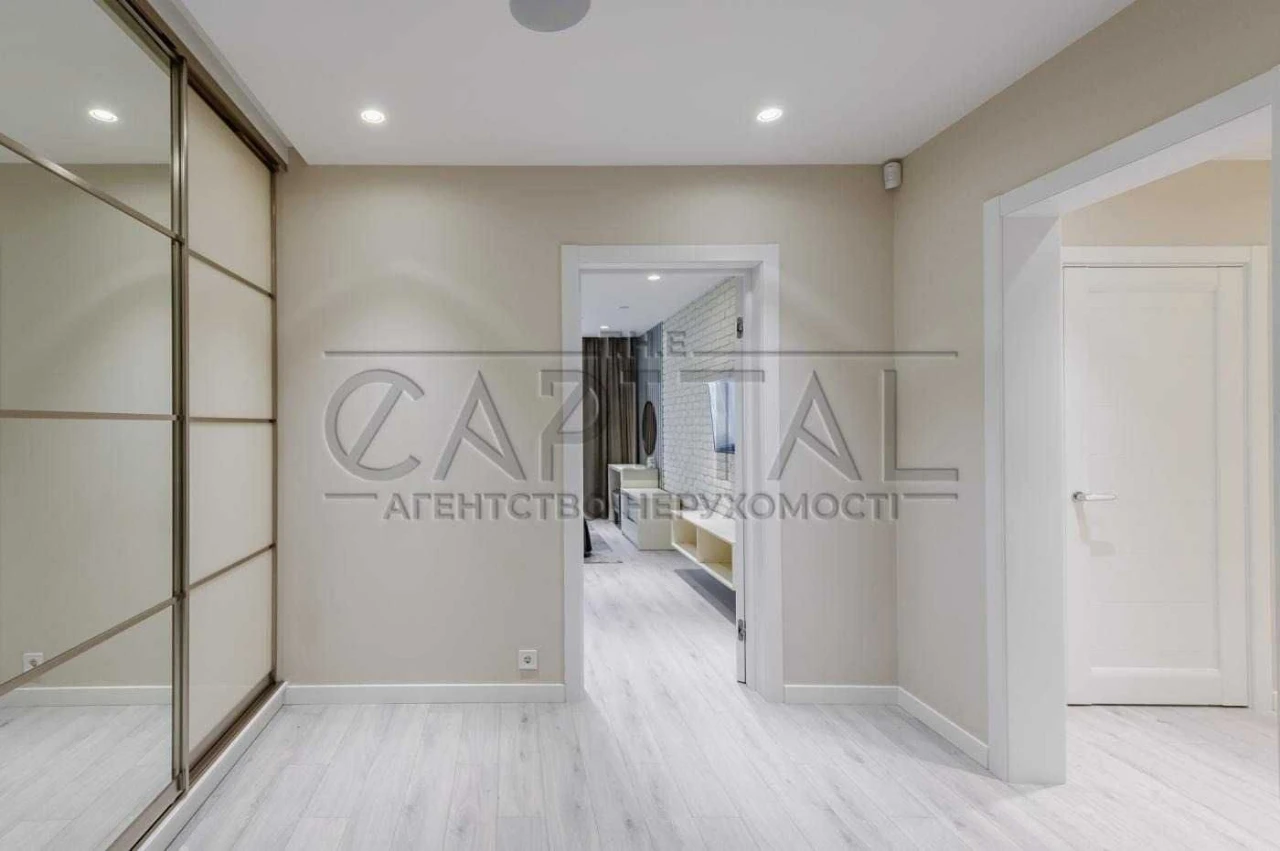 Продаж квартири  ЖК The Lakes пер. Ясинуватський, 11