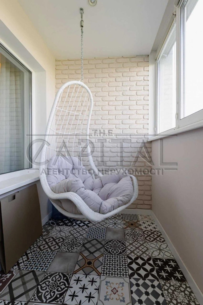 Продаж квартири  ЖК The Lakes пер. Ясинуватський, 11