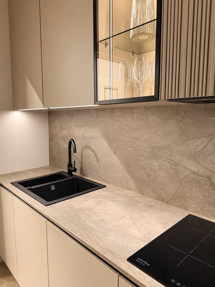 Sale of a 2-bedroom apartment in the city center