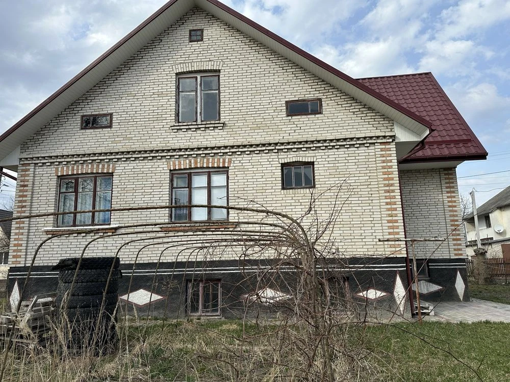 Приватний будинок