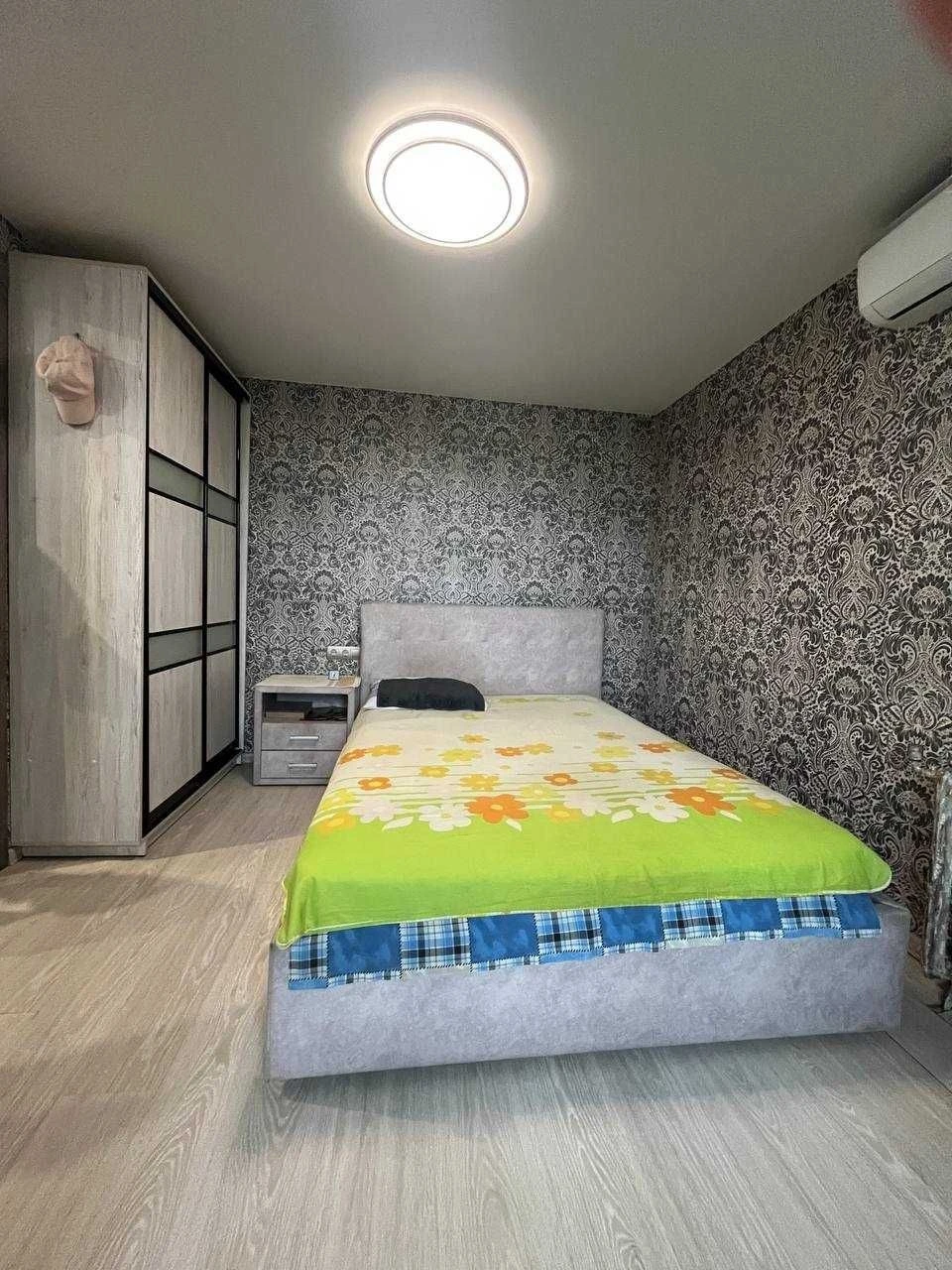 Сдается 1-комн. кв. Киев-Светлицкого 24