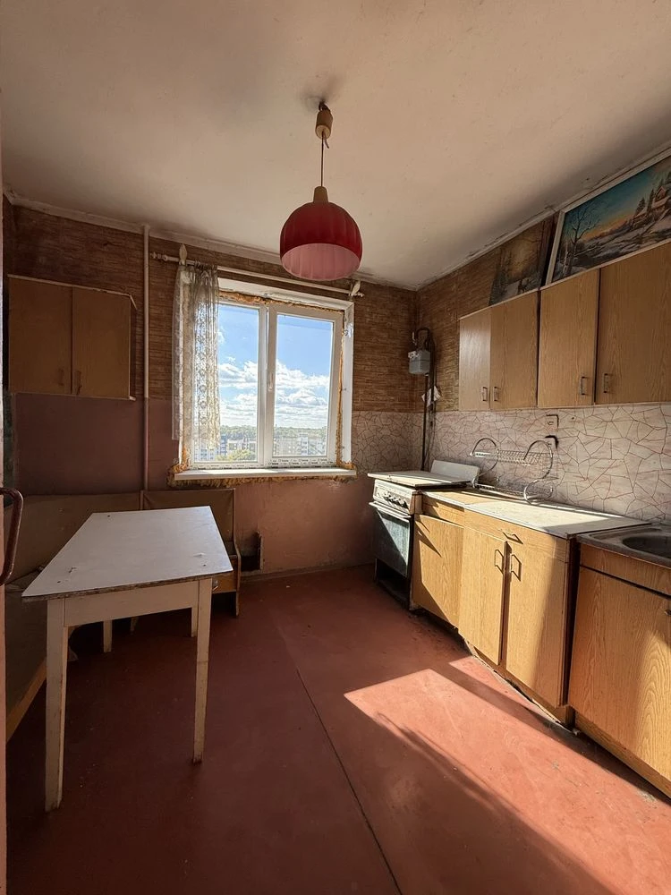 Sale of a 2-bedroom apartment on Sykhiv, near Shuvar shopping center