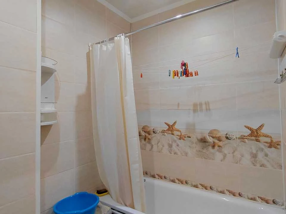 Apartment. Kyiv, Kharkiv Avenue