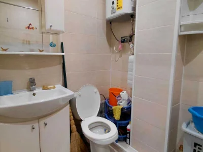 Apartment. Kyiv, Kharkiv Avenue