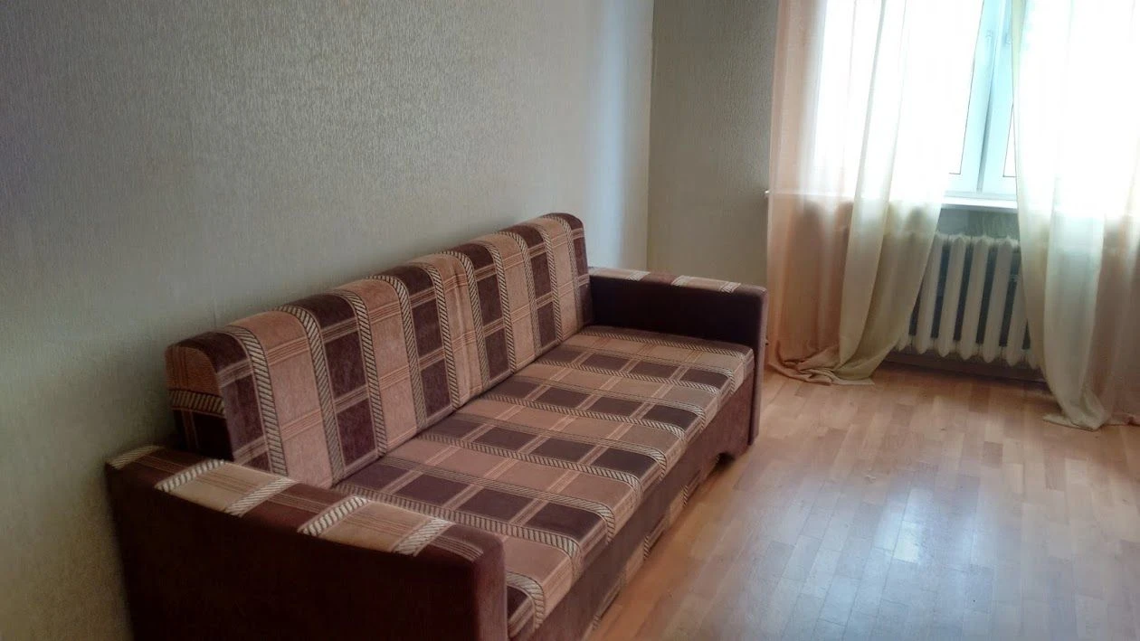 Сдается квартира на ул. Урловской 30 в Киеве / W-7474409