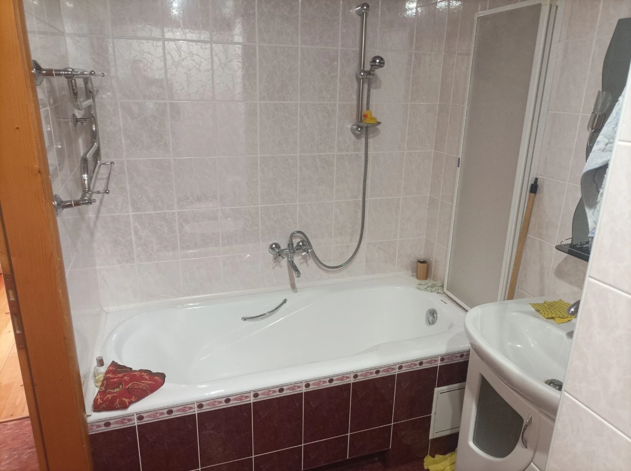 3 room apartment in Khotkevych Street