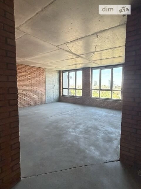Sale of 2-room apartment 70.8 sq. m. on Konovaltsya Yevhena 30 •