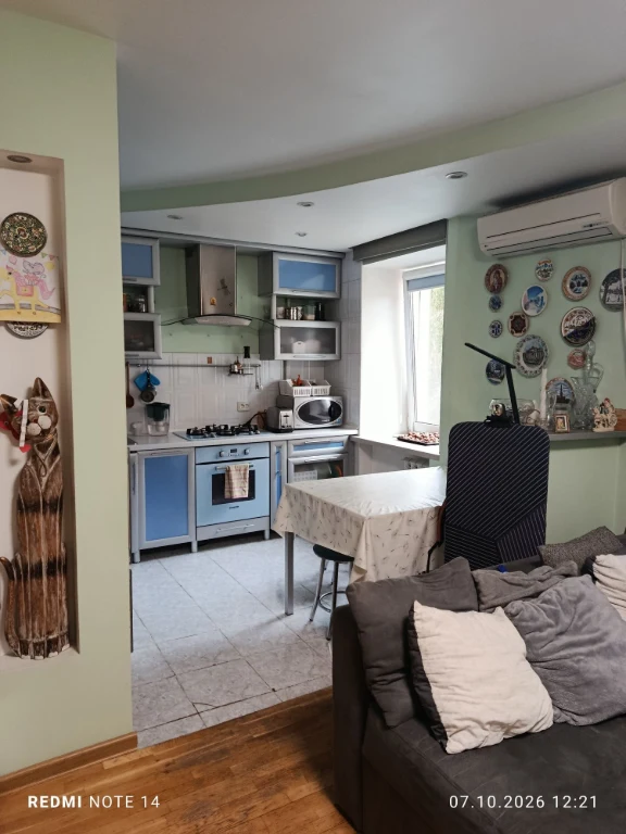 Very nice 2-room apartment in a corner