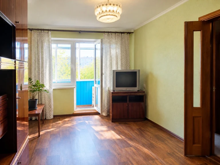Экс.Новые дома.Продам 2ух комн.квартиру.