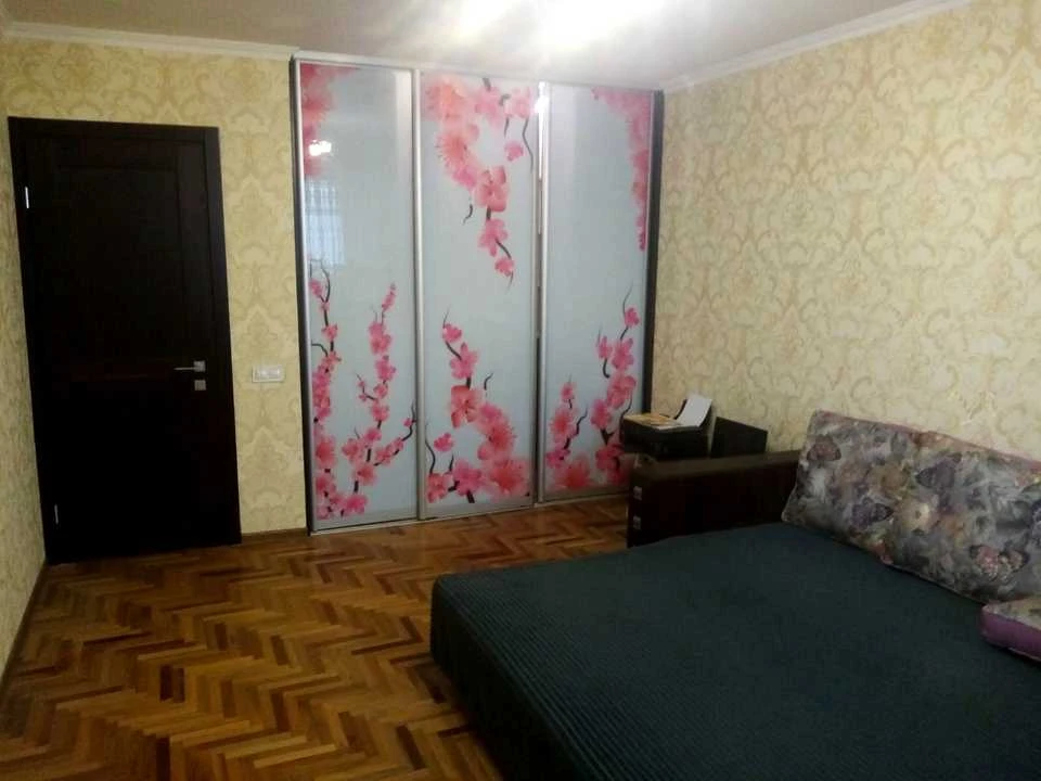 Квартира. Київ, Анатолія Петрицького вул.