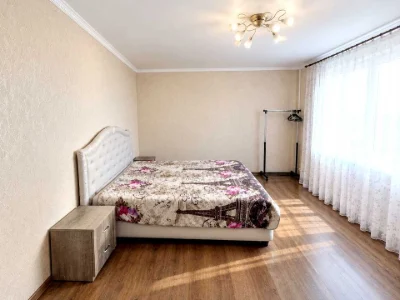 Квартира. Киев, проспект Миколы Бажана