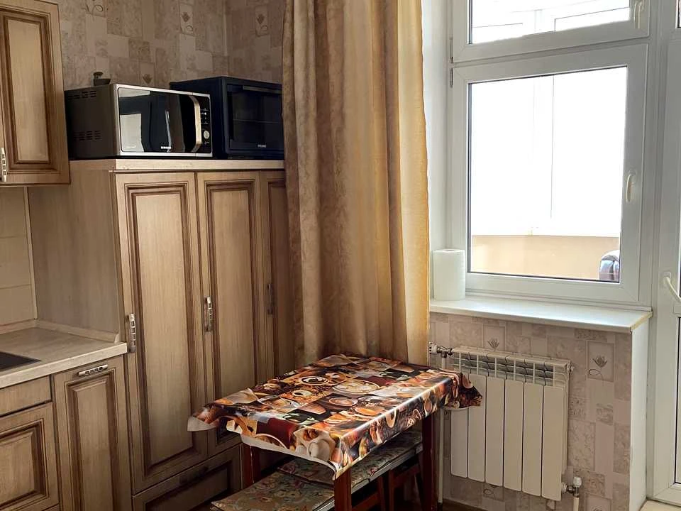 Квартира. Київ, вулиця Петра Калнишевського