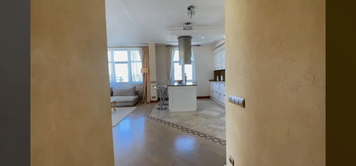 Поділ.Сковороди 6. 3 -кімнатна 145м2.Без%