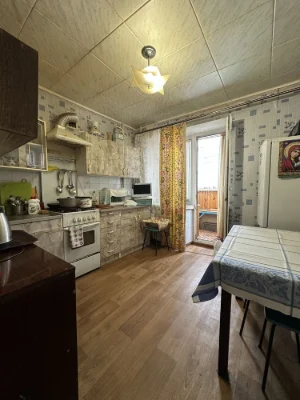 Sale of 1-room apartment (Heroes of the Defenders)
