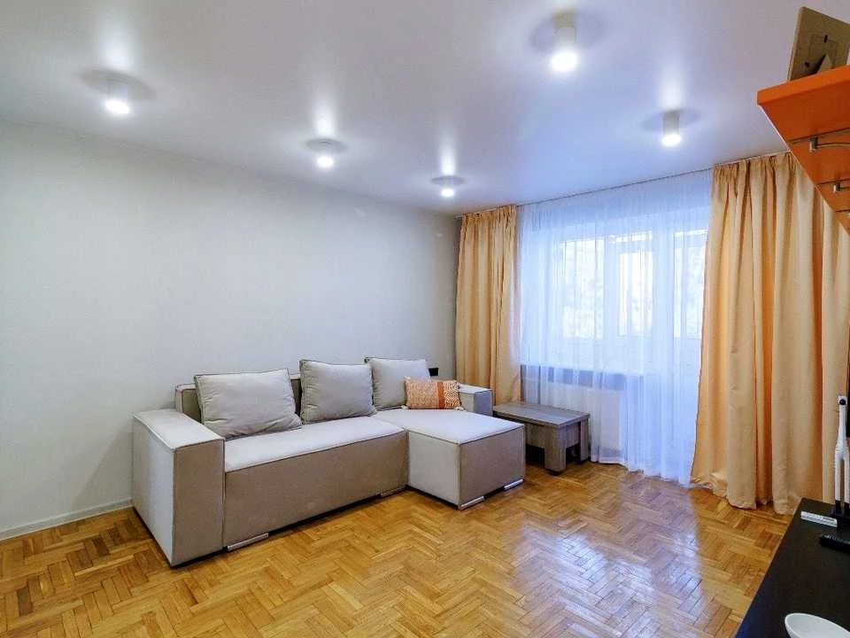 Квартира. Київ, Бастіонна вул.