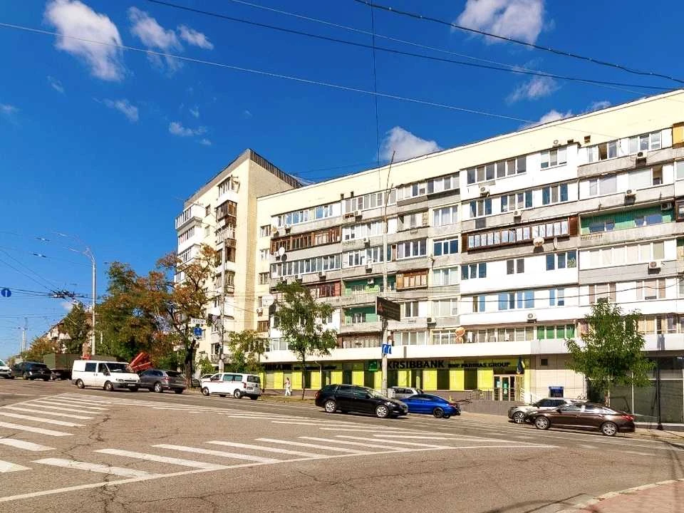Квартира. Київ, Бастіонна вул.