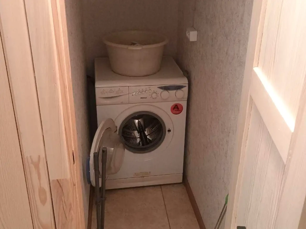 Оренда квартири 3-кімн. 70 м² 1/9 пов.
