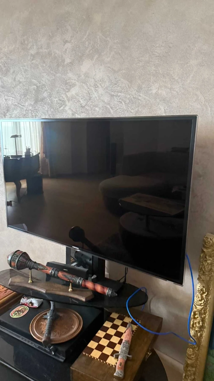 For sale apartment on Yarvnitsky Prospect