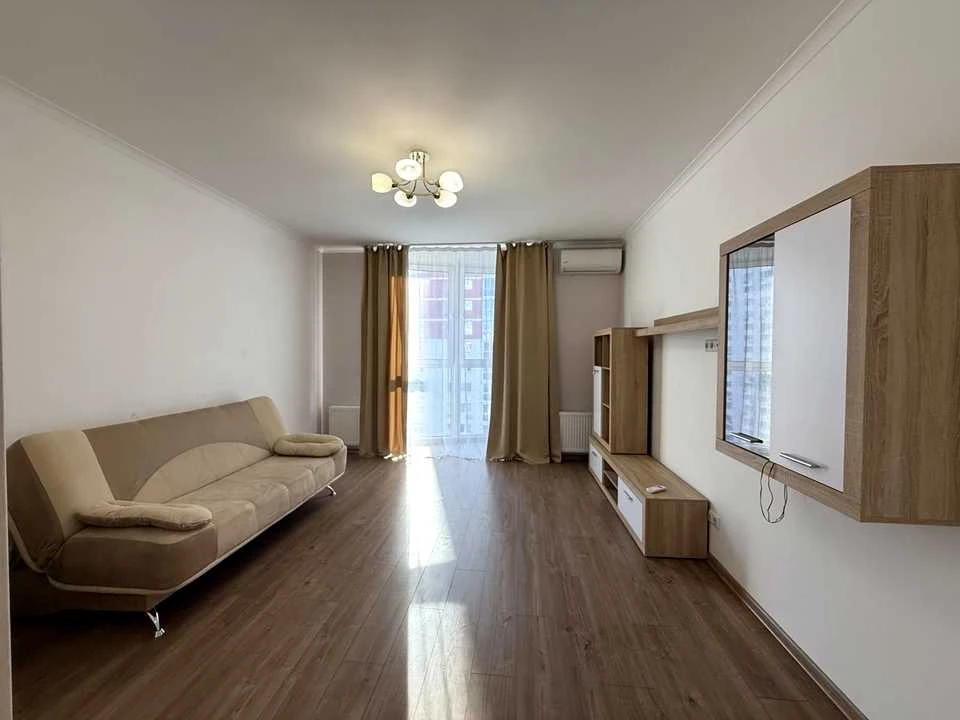 Apartment. Dragomannova st. Kyiv