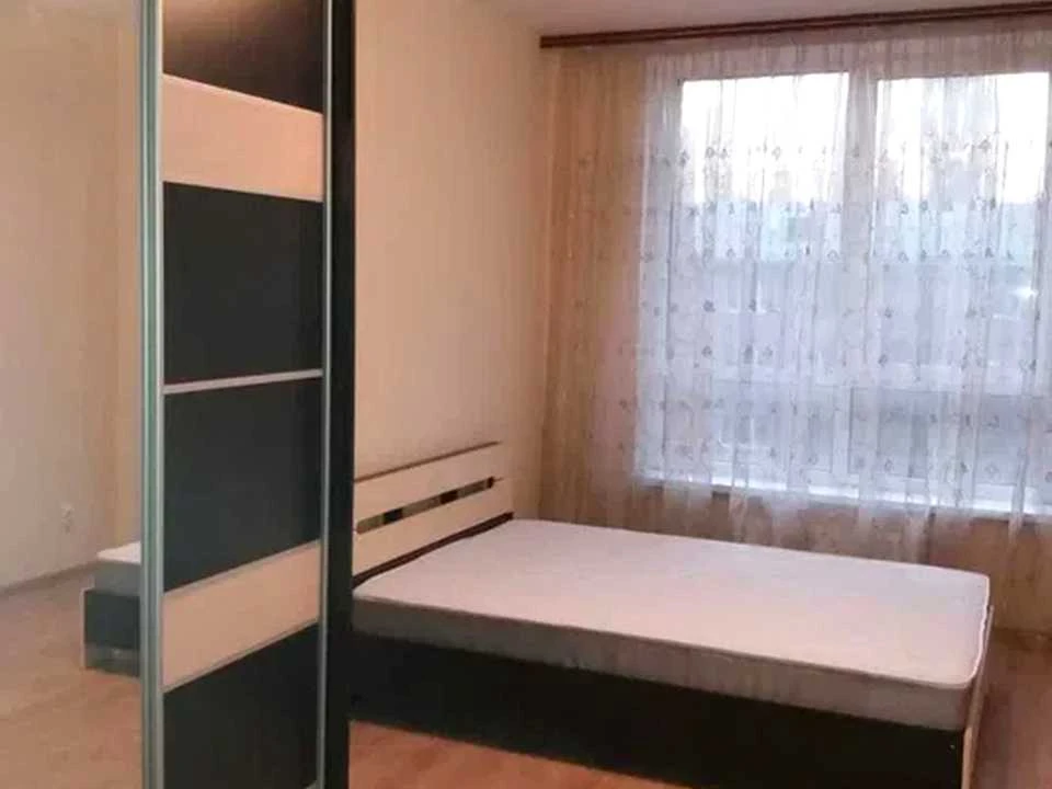 Квартира. Киев, Солом'янская улица
