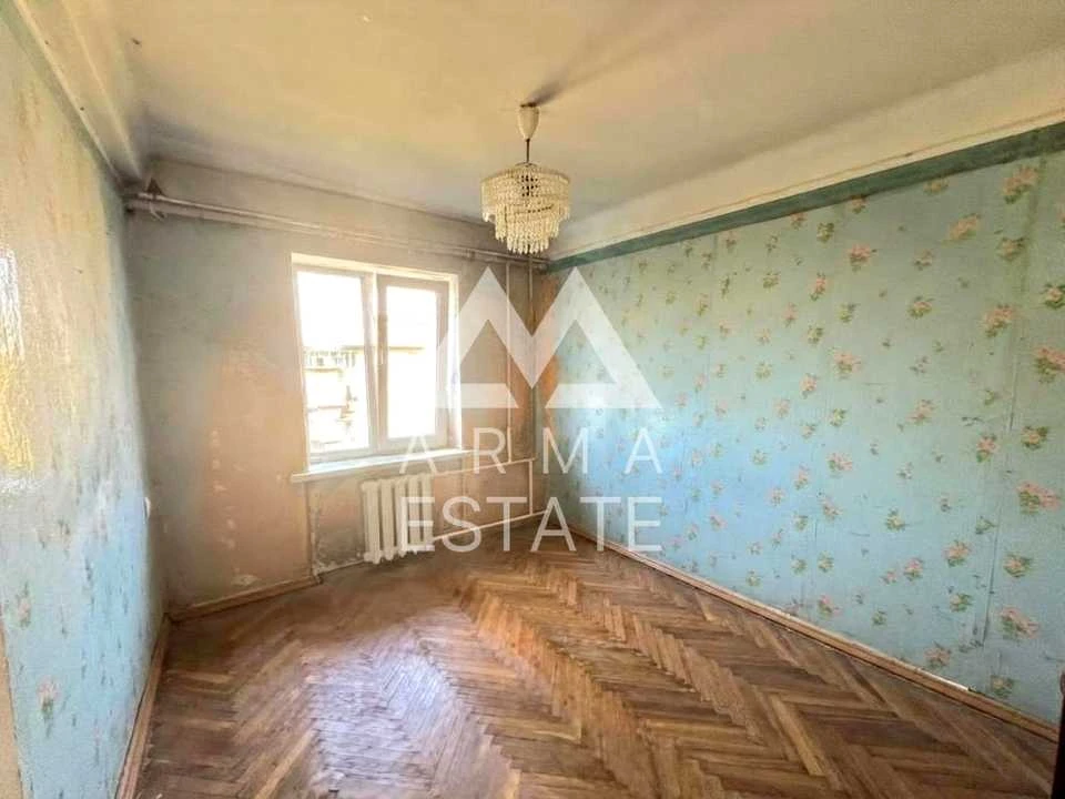Apartment. Holosiivsky Prospect, Kyiv