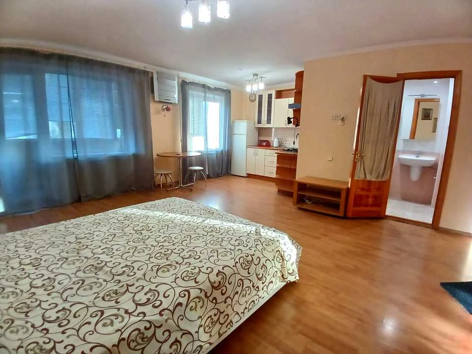 Apartment. Obolonsky Prospect, Kyiv