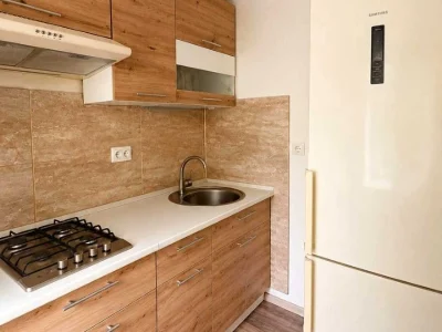 Apartment. Dnipro, Nezalezhnosti St.