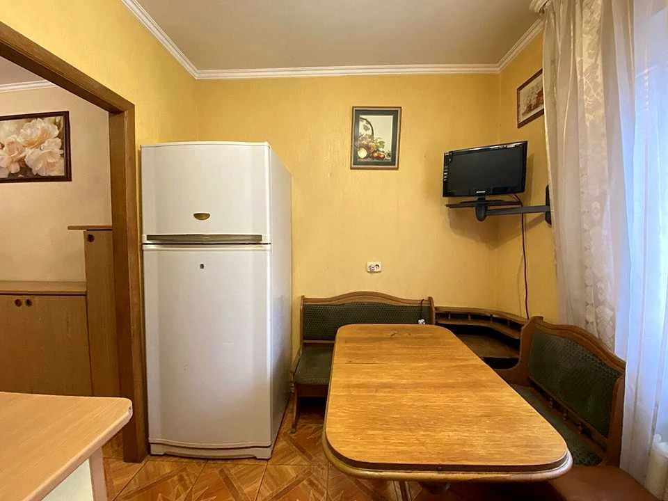 Apartment. Alexander Mishugy Street, Poznjak.