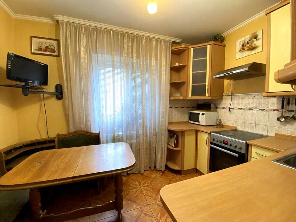 Apartment. Alexander Mishugy Street, Poznjak.