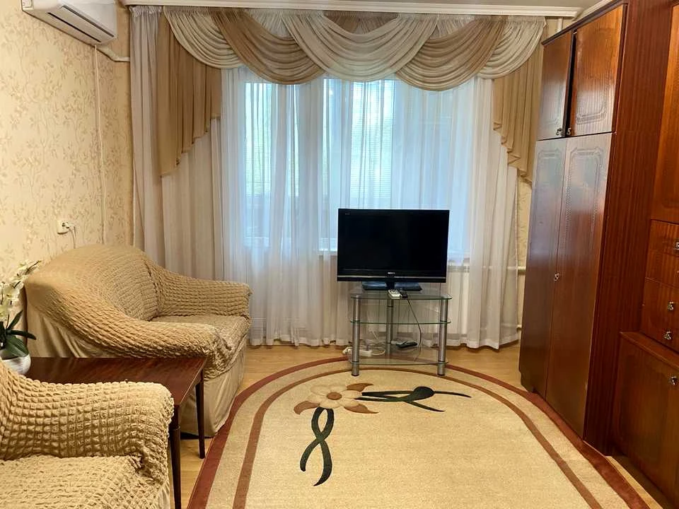 Apartment. Alexander Mishugy Street, Poznjak.