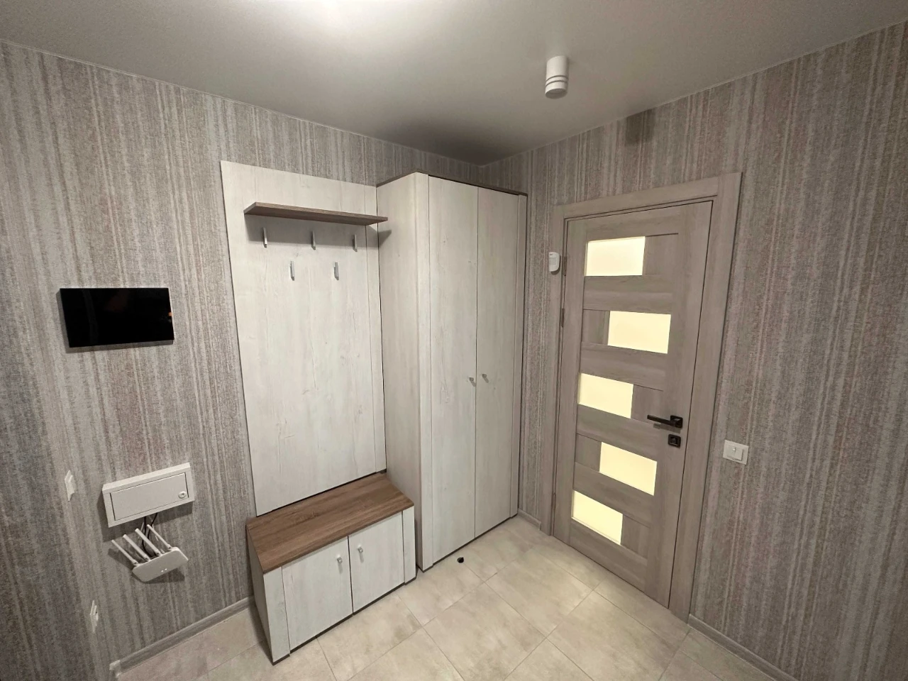 Продам 1 к квартиру 43,2м. кв 9/26п Лисогріський провулок б.